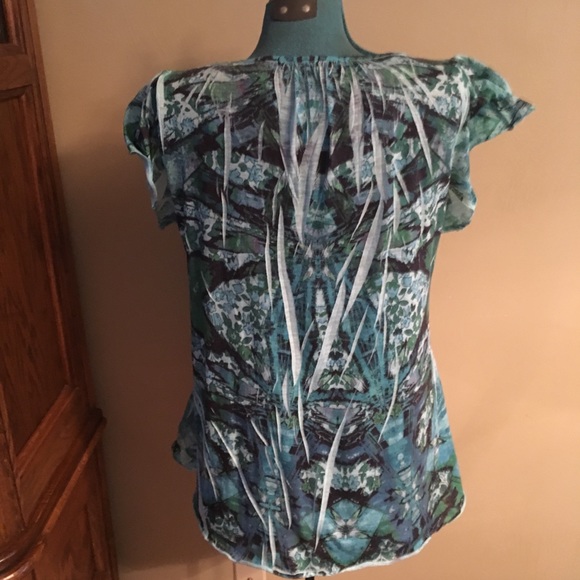 Short sleeve top - Picture 2 of 3